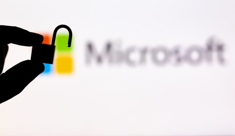 Microsoft accused of major security gaps