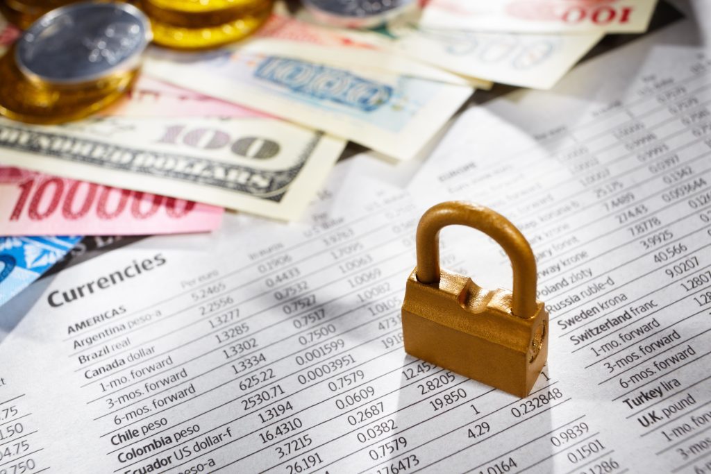 Ransomware gangs target law and accountancy firms